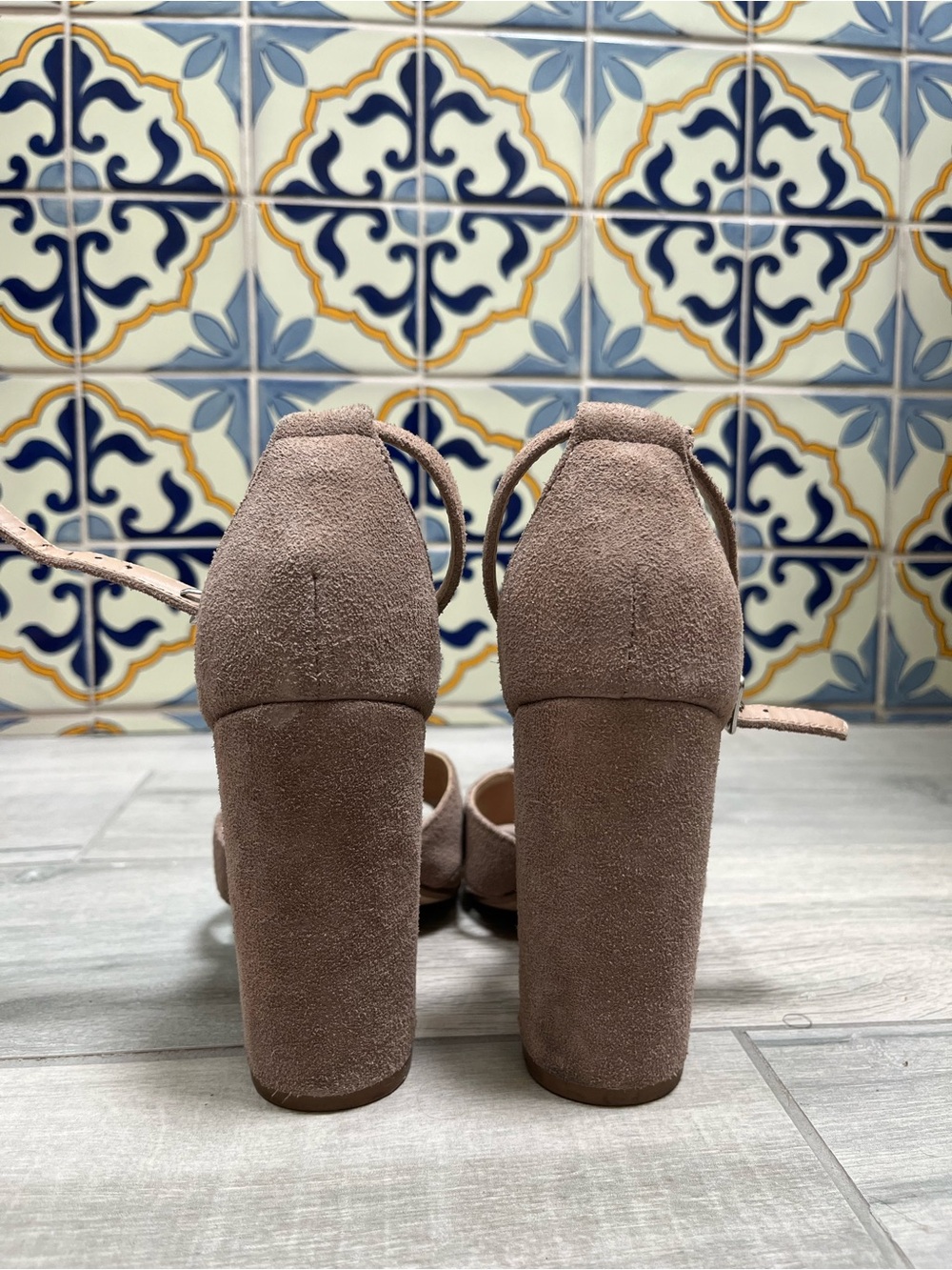 STEVE MADDEN - Blush Nude Suede Block Heel Sandals - Picture 6 of 7